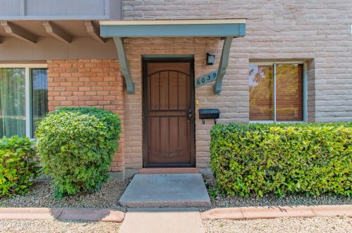 6039 Granite Reef Rd, Scottsdale, AZ 85250-5809