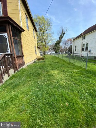 219 Queen St, Dover DE  19904-3151 exterior