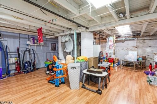 17 Woodside Ave, Little Falls NJ  07424-1315 exterior