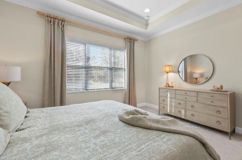 9155 Isla Bella Cir, Bonita Springs FL  34135-7198 exterior