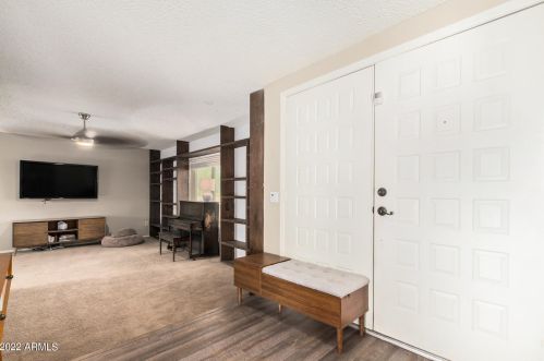 1420 30th St, Mesa, AZ 85204-6348