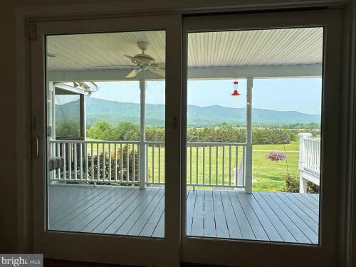 803 Hook Hill Rd, Richmond National Battlefiel VA  22835-3505 exterior