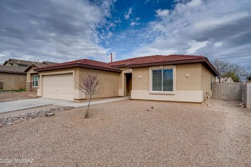 9470 Sammy Ave, Tucson, AZ 85742-8366