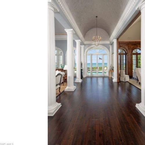 2976 Gordon Dr, Naples, FL 34102-7879