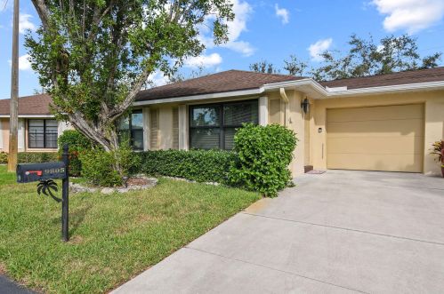 9805 Pecan Tree Dr, Boynton Beach, FL 33436-0635