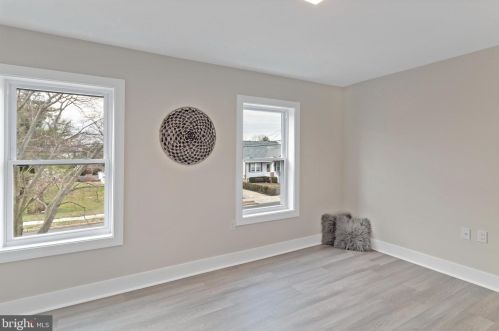 14 Taunton Ave, Berlin Boro NJ  08009-1444 exterior