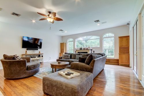 3874 Crescent Cove Pl, Tarpon Springs FL  34688-7708 exterior