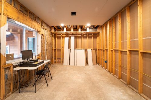 337 Chestnut Ridge Rd, Latrobe PA  15650-9604 exterior