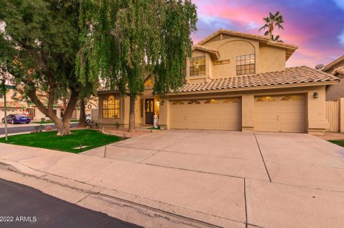 935 Whalers Cove Dr, Gilbert, AZ 85234-4982