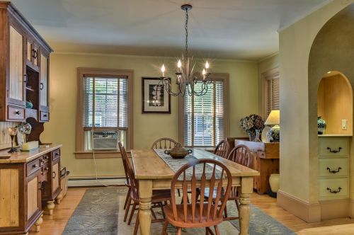 152 High St, Keene NH 03431-3025 exterior