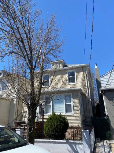 8211 2nd Ave, North Bergen NJ  07047-5029 exterior