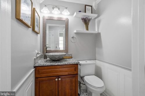 18 Elsworth Dr, Erial NJ  08081-4427 exterior