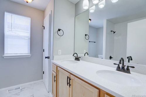 5637 Winnipeg St, Denver CO  80015-6535 exterior