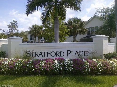 933 Hampton Cir, Naples, FL 34105-4822