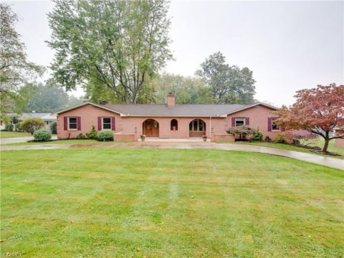 6345 Firestone Ave, Canton, OH 44721-3346
