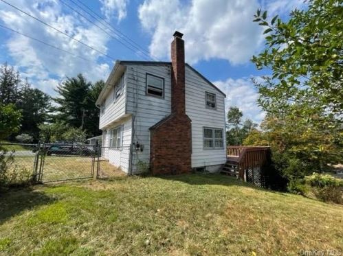 7 Cannon Blvd, Mountaindale, NY 12763-5205