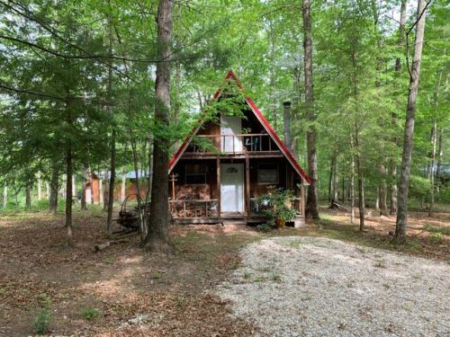 107 Pond Cir, Pomeroyton, KY 40387-8541