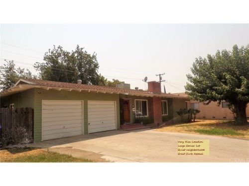 35 Gibson Ave, Porterville, CA 93257-2413