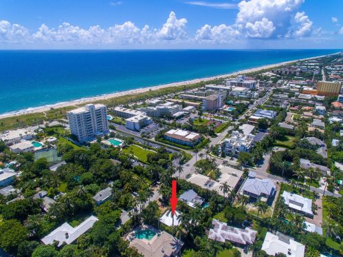 220 Andrews Ave, Delray Beach, FL 33483-7102
