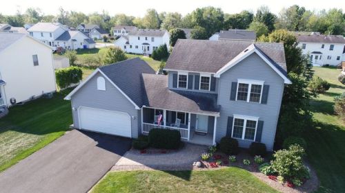 74 Lacey Ln, Brockport, NY 14420-9358