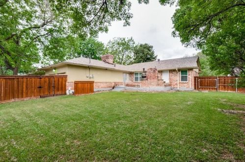 11070 Delford Cir, Dallas, TX 75228-2462
