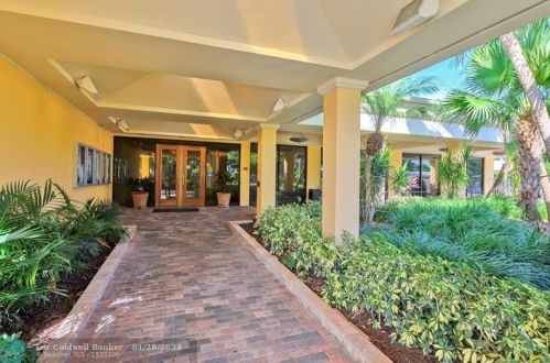 2622 13th St, Delray Beach FL  33445-1327 exterior