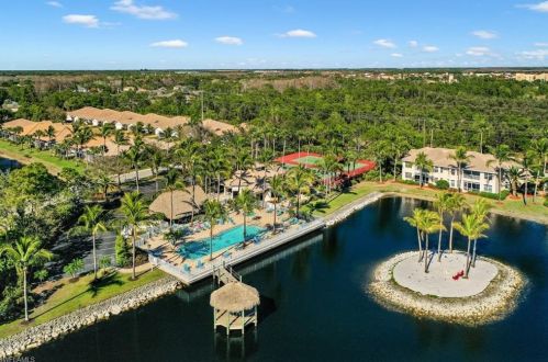 23125 Coconut Shores Dr, Bonita Springs FL 34134-9107 exterior