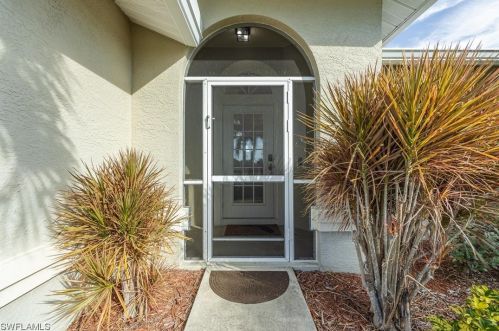 1711 43rd St, Cape Coral, FL 33904-7484