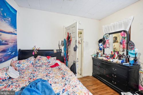 3948 Dungan St, Philadelphia PA 19124-5506 exterior