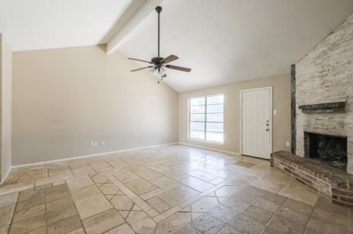 6726 Grant Dr, Richmond TX  77469-5953 exterior