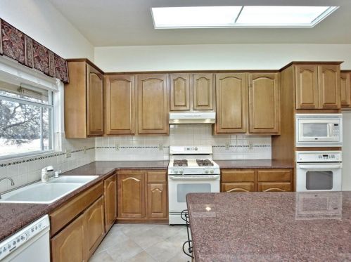 128 Enchanted Dr, Georgetown TX 78633-4534 exterior