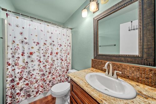 31734 Calle Novelda, Temecula CA  92592-3745 exterior