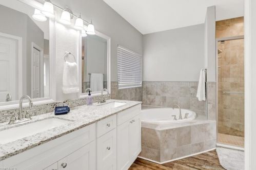 95 12th Ave, Naples FL  34120-3353 exterior