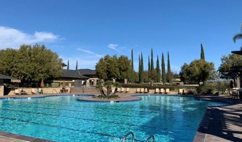 44260 Nighthawk Pass, Temecula CA  92592-1388 exterior