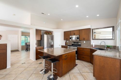 45160 Bridgette Way, La Quinta CA  92253-7200 exterior