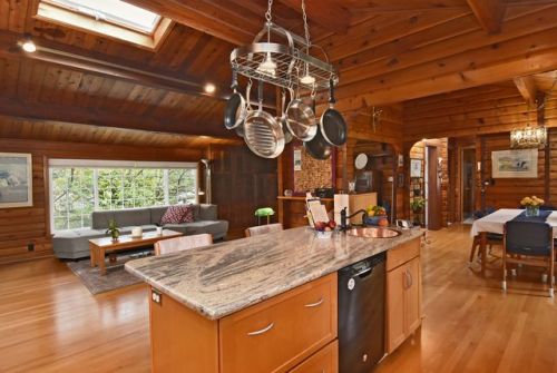 22700 Brier Rd, Lynnwood, WA 98036-8040