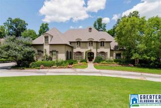 1569 Woodridge Pl, Birmingham, AL 35216-1657