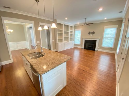 303 Newport Hill Ln, Lexington SC  29072-6798 exterior