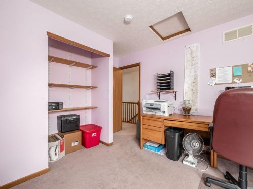 576 Scioto Meadows Blvd, Darbydale OH  43123-8660 exterior