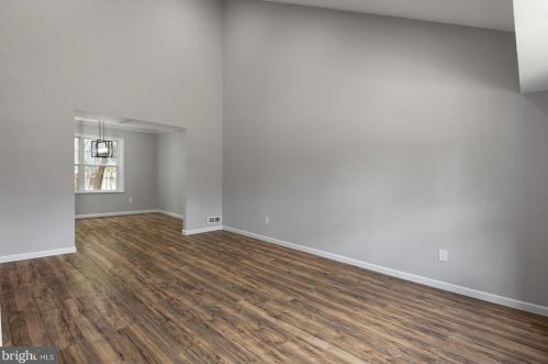 20 Hamilton St, Auburn NJ  08085-1523 exterior