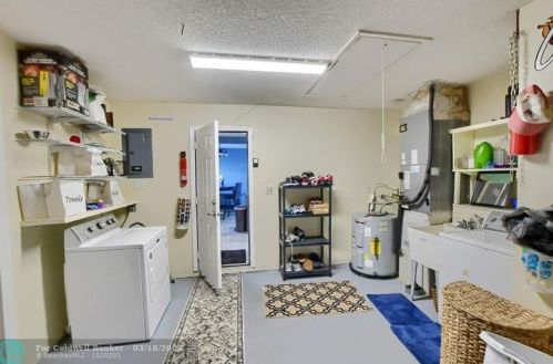 1606 14th Ave, Boynton Beach FL  33426-5809 exterior