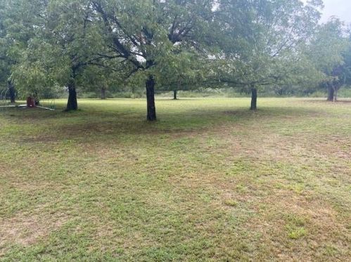 233 Overstreet Dr, Sunrise Beach, TX 78643-9214