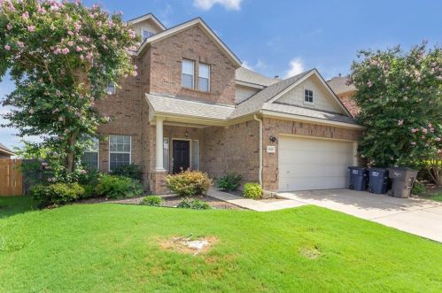 5620 Old Orchard Dr, Fort Worth, TX 76123-5009