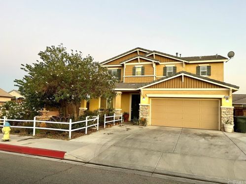 16691 Silica Dr, Victorville, CA 92395
