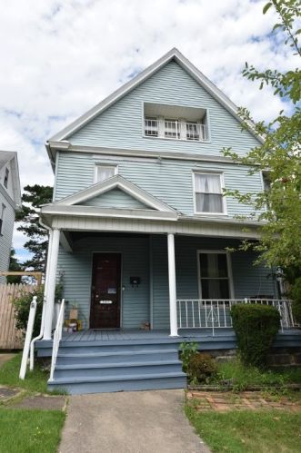 307 Leasure Ave, New Castle PA 16105-2425 exterior