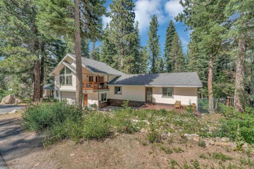 12385 Greenwood Dr, Truckee, CA 96161-2644