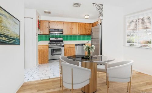 906 Union Ave, Bronx, NY 10459-3947
