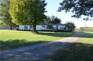 6623 Lamont Rd, Orlinda, TN 37141-2050