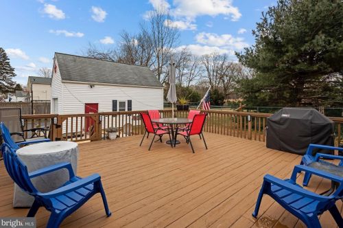 41 Andaloro Way, West Deptford NJ  08093-1640 exterior