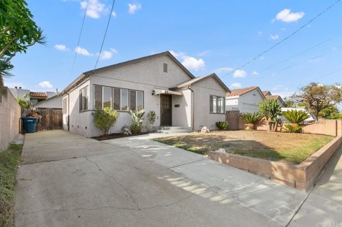 9109 Ramona St, Bellflower, CA 90706-6427